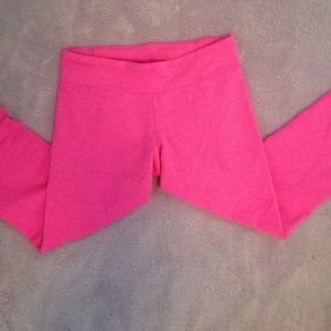 Under armour size small capris