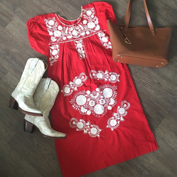 🔴 S O L D 🔴 v i n t a g e mexican oaxacan dress