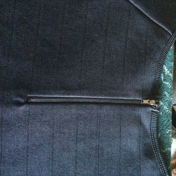 Dressy  spandex blouse - Picture 4 of 4