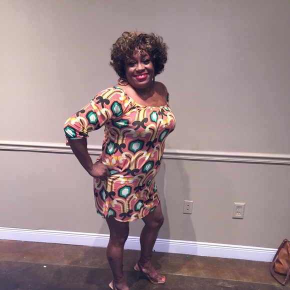 Meet your Posher, Lisa