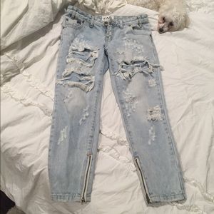 ONE teaspoon denim boyfriend cut