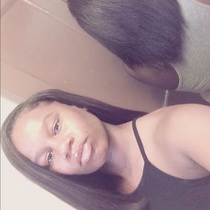 Meet your Posher, Camille