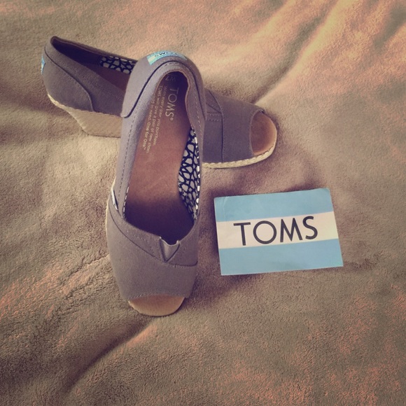 Toms size 7.5 W