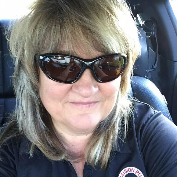 Meet your Posher, Debra - Picture 1 of 1