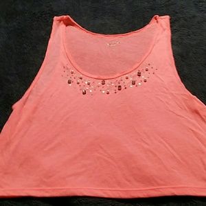 Super cute crop top