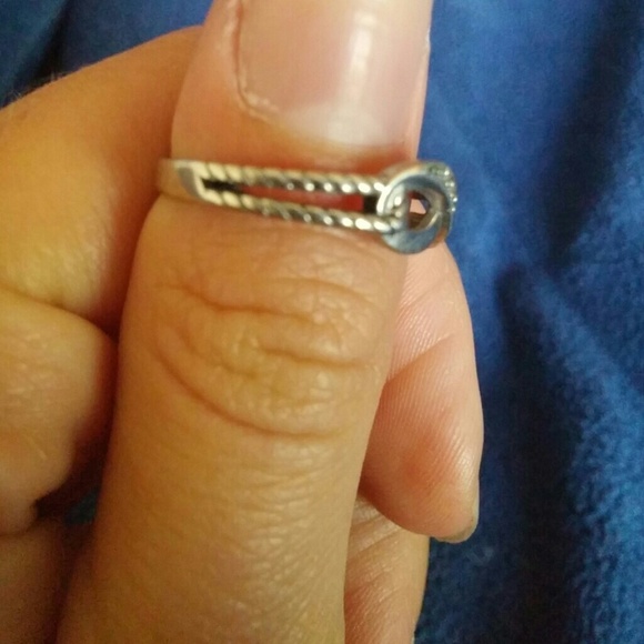 Infinity ring - Picture 2 of 2