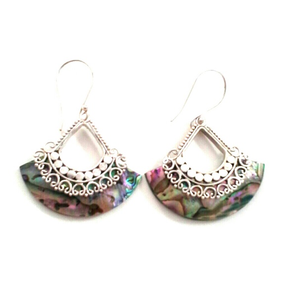 New sterling silver earing with abalone