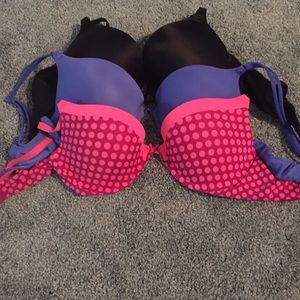 Pink Victoria's Secret push push up bras 34B