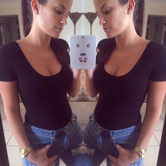 Tops - |LAST ITEM| Black 'Belle' Bodysuit