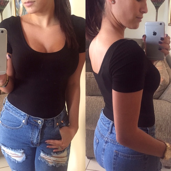 |LAST ITEM| Black 'Belle' Bodysuit - Picture 2 of 3