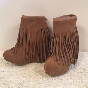 Koolaburra fringe booties