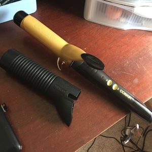 **SOLD** Conair Gold 1 1/4" Curling Iron