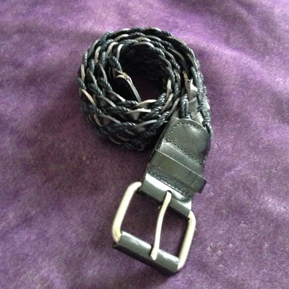 Gap woven belt.