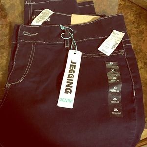 NWT Maurice's Jeggins