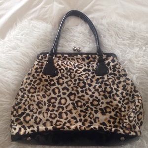 Cheetah print handbag