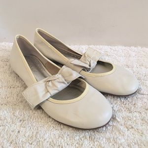 BCBGirls white ballet flats
