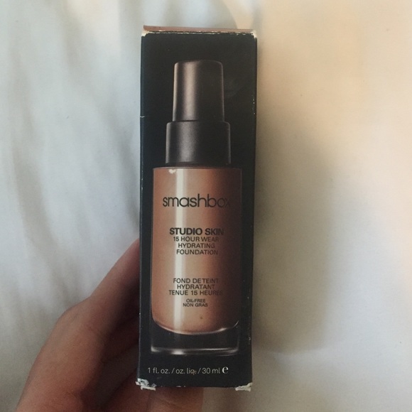 Smashbox foundation
