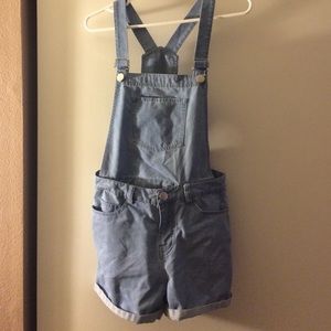 Rhythm overalls size M