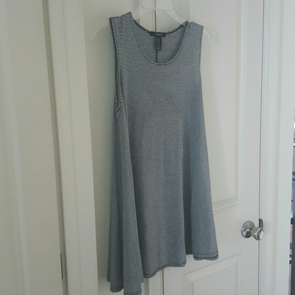 🔴SOLD On Merc🔴 Forever 21 Swing Shirt