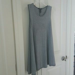 🔴SOLD On Merc🔴 Forever 21 Swing Shirt