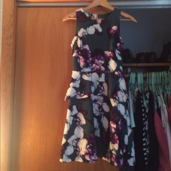 Banana republic dress - Picture 1 of 1