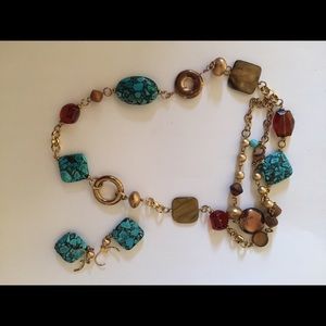 Premier necklace and earring set
