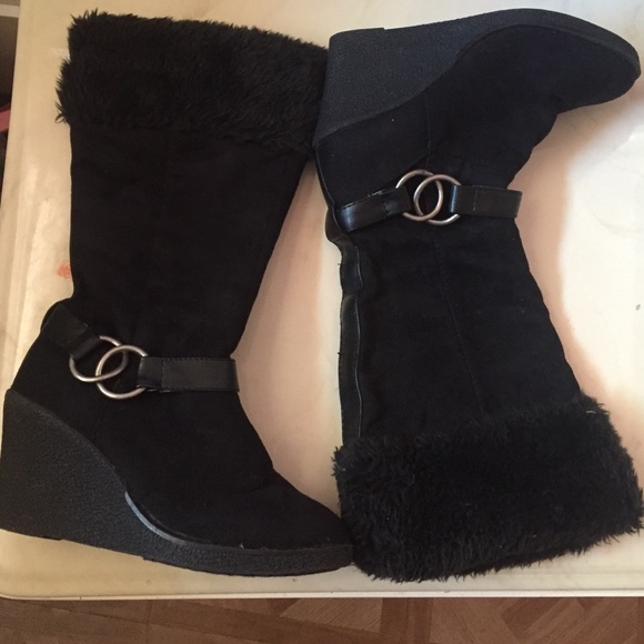 ✨Route 66 Black Fur Boots ✨
