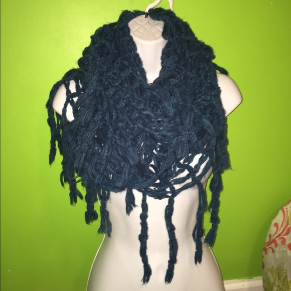 Urban outfitters Blue scarf