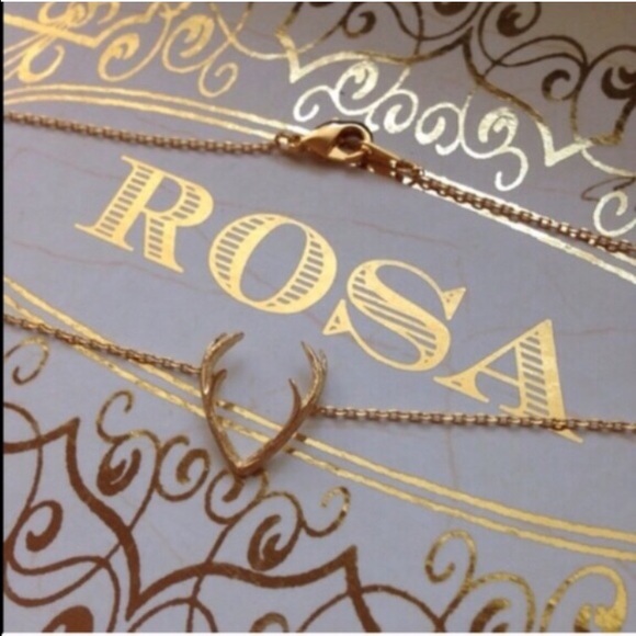 Gold dainty antler necklace NWT