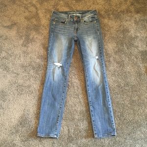 Distressed AE jeans