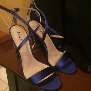 Women's 3" heels • size 8