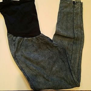 Maternity STAPLE! Motherhood Maternity Tights