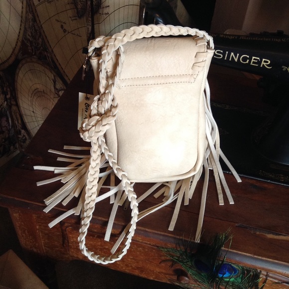 SOLD OUT - Picture 2 of 4