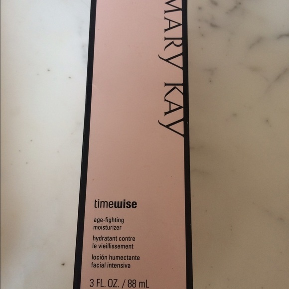 Mary Kay Timewise age-fighting skin care  products