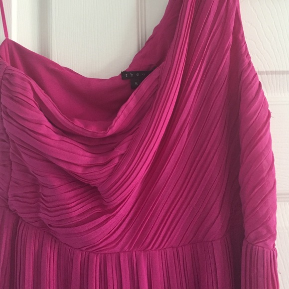 Theory Taliana pink one shoulder pleated semi formal dress - Picture 2 of 3