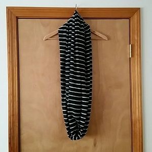 Black and White Infinity Scarf