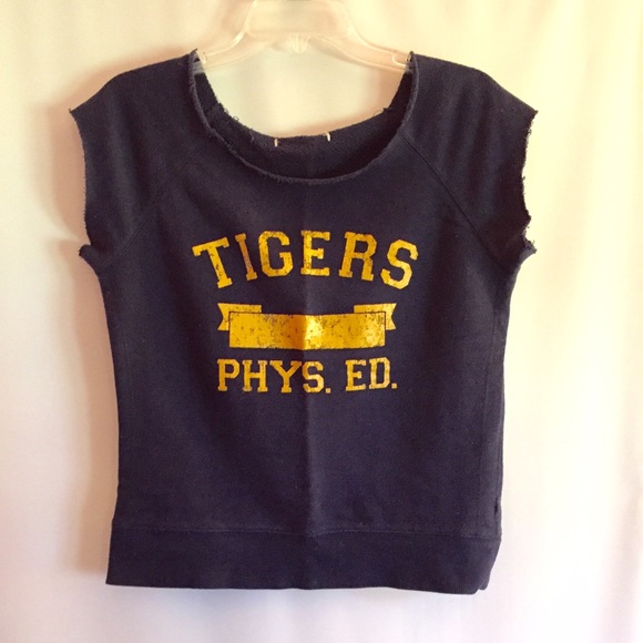 Cutoff Sweater Shirt