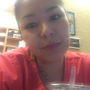 Meet your Posher, Aide