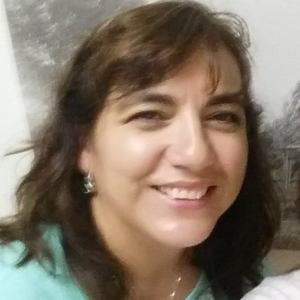 Meet your Posher, Claudia