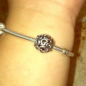 Pandora Open your Heart charm