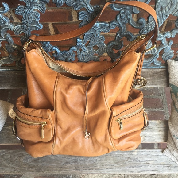 Michael Kors camel color bag!!