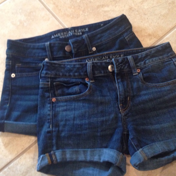 AE Jean denim shorts midi NEARLY NEW!