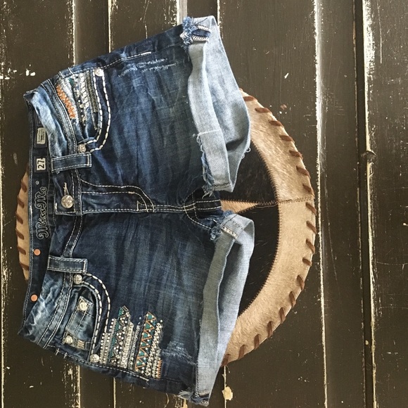 SOLD! - Picture 2 of 4