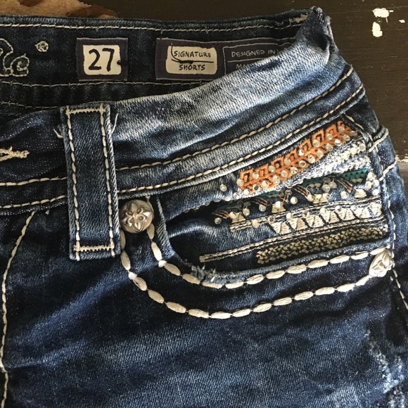 SOLD! - Picture 3 of 4