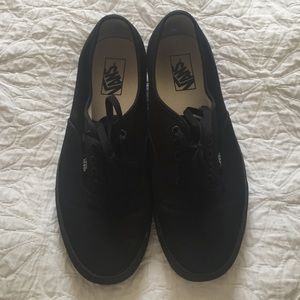Men's Black Vans size 10