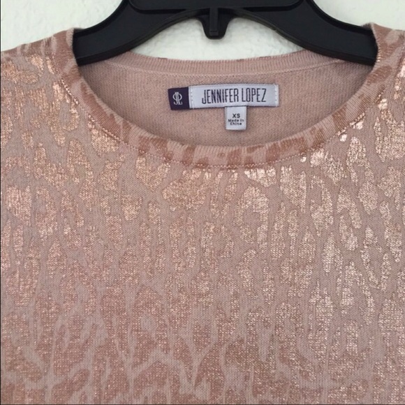 Jennifer Lopez - Picture 2 of 3