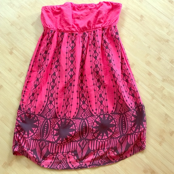 Comfortable and cute Hurley dress