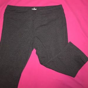 Spalding Cropped Pants in Gray