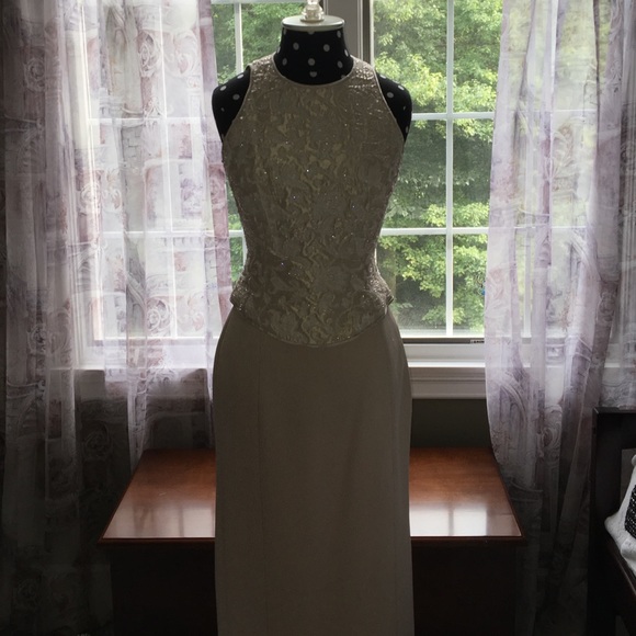 Kay Unger taupe two piece