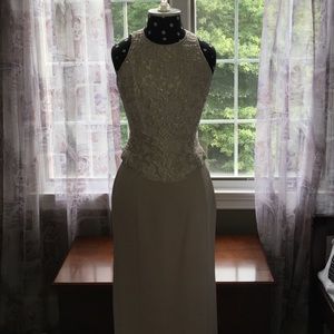 Kay Unger taupe two piece